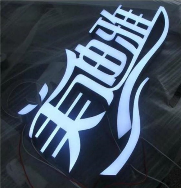 鋁邊無(wú)邊字